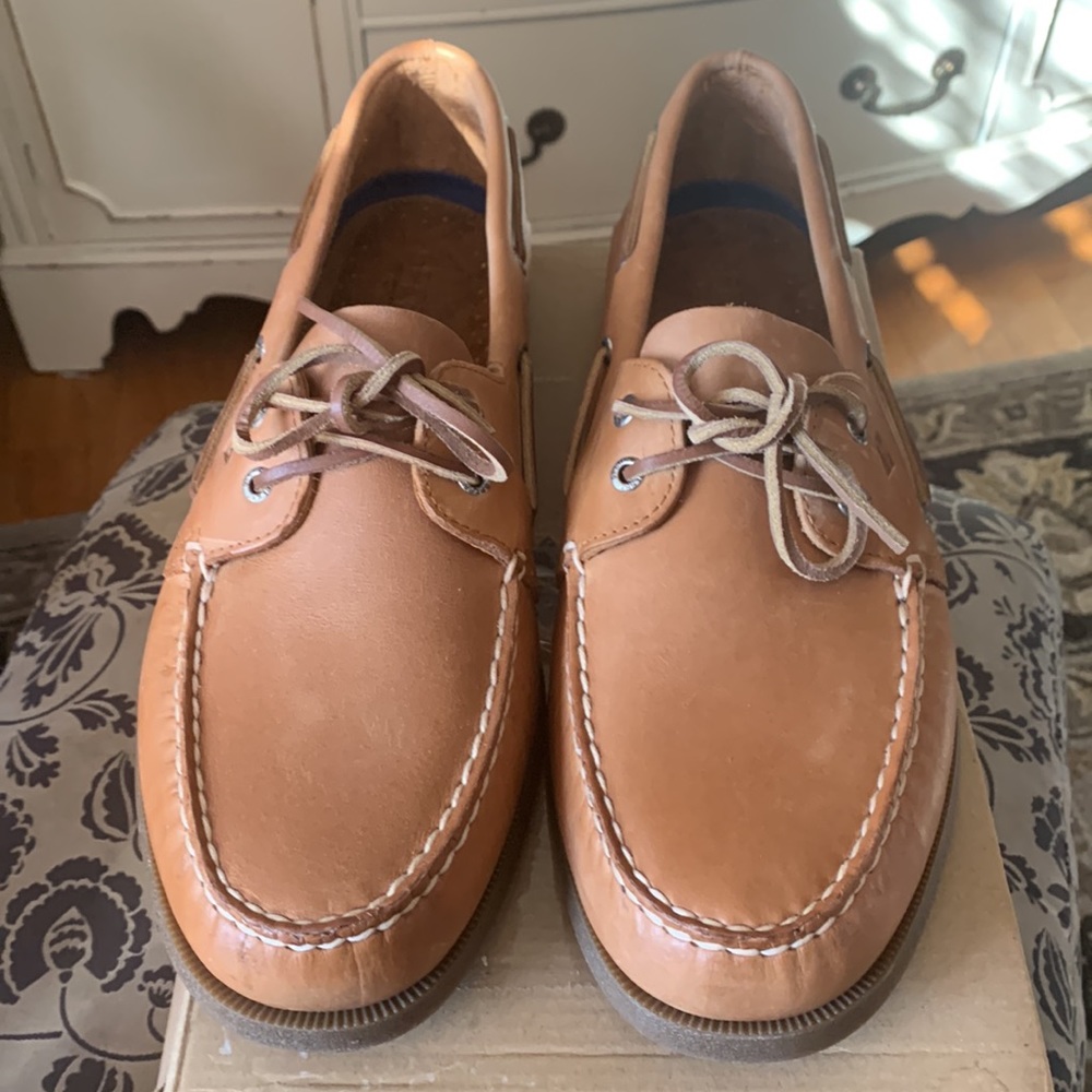 New in the box Sperry A/O Boat Shoes Mens 15W Sahara Leather Prep Moc Toe 2-Eye